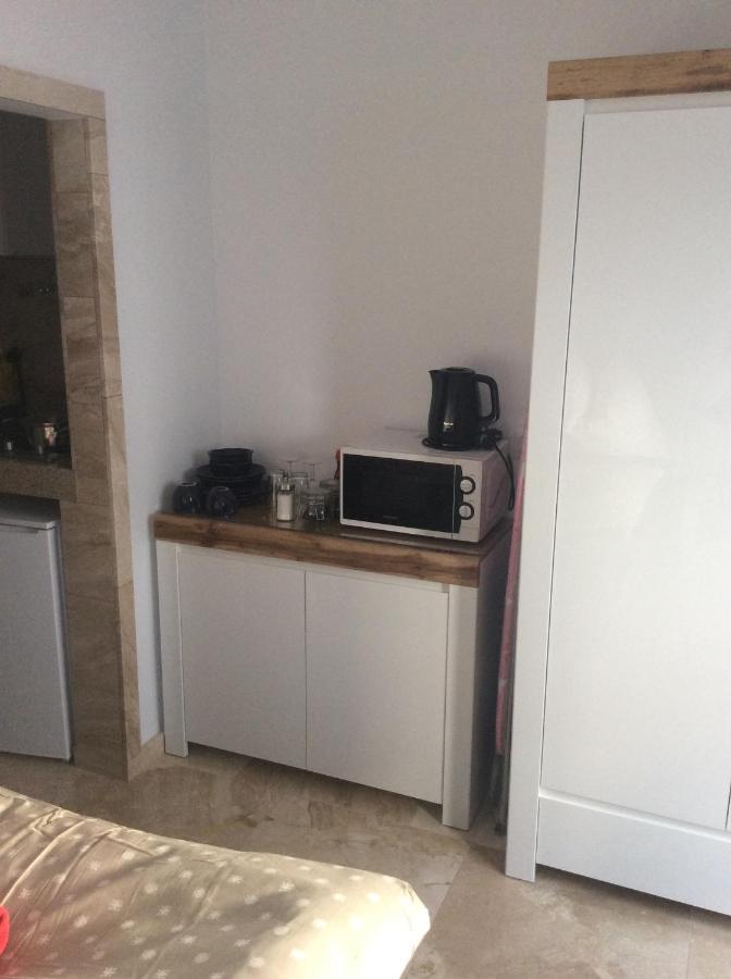 Mika Rooms Raclawicka 144 & Wislicka 3 Studio - Adults Only Varsovia Exterior foto