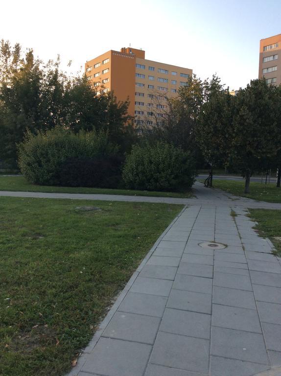 Mika Rooms Raclawicka 144 & Wislicka 3 Studio - Adults Only Varsovia Exterior foto